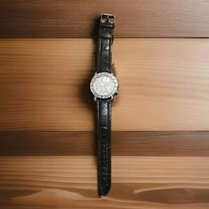 Women's Quartz Watch Mother of Pearl Face / Faux Leather Band  Japan Movt. 9¼"